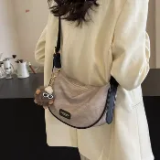 小衆設計斜挎包百搭小包包女夏秋新款高級質感通勤休閒軟皮餃子包日常百搭手提包