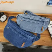 jojo 學生牛仔胸包 新款戶外騎行胸前包 情侶斜背包 多夾層時尚寬肩帶斜跨包 百搭側背包肩背包 男女運動腰包