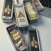 🥗爆款熱銷🥗也七優品聖誕限定小銀盒雪花酥鳳梨酥牛軋餅芝士餅乾鐵盒裝伴手禮百貨商店🥗
