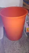台灣製塑膠桶普力桶波力桶養殖桶儲水桶耐酸桶化工桶醃漬桶醃製桶運輸桶超大水桶垃圾桶橘桶圓型桶大約290公升橘色萬能桶萬年桶