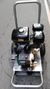 任師傅**(二手)中古機11HP引擎式高壓清洗機有電啟動操作壓力 :200 kg  / KARCHER