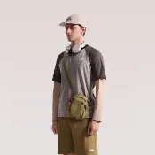 【The North Face】TNF 休閒 運動 側背包 小包 BTC MINI SHOULDER BAG - AP 男 女 黃綠 (NF0A8C6F2EK)