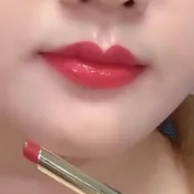 🔥臺灣出貨🔥黃皮膚不掉色不沾杯豆沙色肉桂色口紅定妝神器雨衣啞光脣蜜保濕