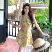 波西米亞旅行度假性感黃色碎花雪紡吊帶洋裝女裝顯瘦露背V領無袖印花A字洋裝