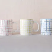 游泳池－插畫白瓷杯
