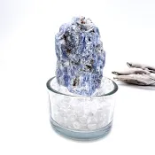 抱團。水晶盆栽 療癒 能量 組合 l 藍晶石共生雲母石榴石原礦 l