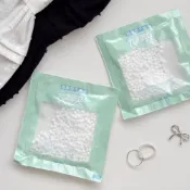 (店+)【FEE BABY】抽屜床底乾燥劑除濕包 除濕袋 吸濕包 防潮包 防霉包 除濕劑 衣物飾品除溼包 除溼袋 袋裝1包2片