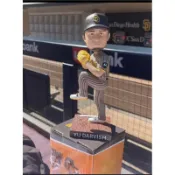 MLB聖地亞哥教士 2023最新款⚾️Darvish 達比修有3000K⚾️ SGA搖頭公仔