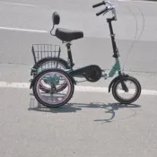 三輪車腳踏車中年老人代步車買菜代步休閒摺疊後可以放後備箱油剎詢問運費~