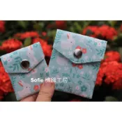Sofie 機縫工房【花叢小兔】鑰匙圈符令袋 平安符袋 香火袋 掛鉤護身符袋 項鍊保平安袋 安全夾福袋 御守 手工 手作