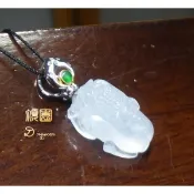 ＊頂園翡翠＊《極品揭陽工藝木拿泛光玻璃種淡紫光翡翠「貔貅」18K金鑽帝王綠翡翠墜》保證A貨