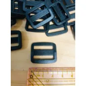 2公分日字環現貨出清，10個10元，未滿50不出貨