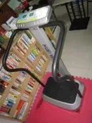 輝葉 搖擺機 震動機 減脂機 抖抖機 健身運動機機 (買一送二)**一樣不留**要搬家了**