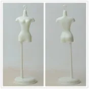 奇異果芭比屋~芭比及可兒娃娃支架及禮服展示架~
