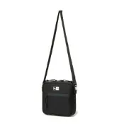 NEW ERA 男女 側背包 日版SQUARE SHOULDER POUCH NE 黑 NE14201327