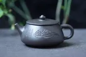 【狗狗小舖】-【陳菊華制】名家工藝美術師~石瓢壺~200cc黑泥茶壺(T1376)