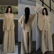大尺碼V領蝙蝠袖寬褲兩件套女 遮肚顯瘦不貼身 夏季寬鬆上衣落地長褲 極簡通勤渡假休閒穿搭 慵懶風套裝 顯瘦寬褲