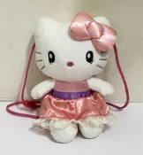 日本環球影城 日本限定 Hello Kitty 玩偶造型 肩背包/側背包