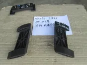 W140 S320 95-97 全新 前保桿 固定扣