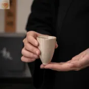 台灣精選 熱門茶具商品❗️【限時免運】高品質 草木灰陶瓷茶杯復古手工創意小號品茗杯單杯一人高檔聞香杯主人杯🔥🔥🔥