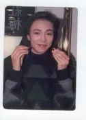 (玲82)  鄭裕玲  3*5 沖洗照片一張，早期圓角照片