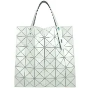 ISSEY MIYAKE 三宅一生 BAOBAO 珍珠白綠色亮面三角格6x6肩背/手提包