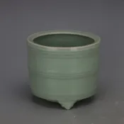 協貿國際日用品生活2館 宋 龍泉窯青釉玄紋三足香爐 仿古舊貨家居軟裝瓷器收藏古典擺件