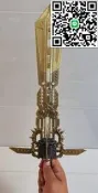 變形金剛第三方金寶沖雲霄大劍 如題只出大寶劍金屬色非常有質感比例很大成色很好不缺件到