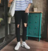 FINDSENSE服飾 FINDSENSE MD 日系 時尚 潮 男 休閒 黑色 膝蓋破洞 毛邊設計 牛仔褲 直筒褲 休閒長褲 九分褲