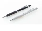 Uni 三菱  KURU TOGA 第三代360度旋轉自動鉛筆(M5-1017)0.5mm風靡日本