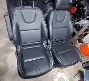 三菱 COLT PLUS 2014後 原廠座椅 全車皮椅