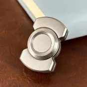 🔥大促🔥國小生玩具紓壓 360度旋轉 金屬紓壓玩具 辦公室、神器 三合一指尖陀螺 鋅合金酷啪啪EDC玩具 旋轉磁吸、