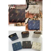 「現貨」+「預購」COACH美國outlet款  經典馬車Logo 防刮皮夾小二折錢包零錢包對開暗釦卡包女士短夾