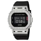【CASIO】G-SHOCK 經典5600系列 白鋼金屬紋理 GM-5600M-1 台灣卡西歐公司貨 保固一年