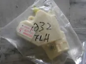 正廠 NISSAN CEFIRO A32 96 98 中控馬達 中控鎖 另有各車系大,小板金,引擎,底盤零件 歡迎詢問
