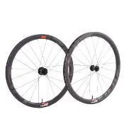 【ZIPP】303 SW Tubeless disc-brake 碳纖維碟煞輪組