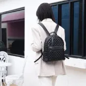 MoonDy 黑色包包 包包 菱格紋包包 經典包款 羊皮包包 小香包包 小禮物 送女生 真