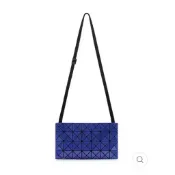 全新日本 ISSEY MIYAKE 三宅一生 BAOBAO 4x7 斜背包 隨身小包 藍色 紫色 亮面 菱格