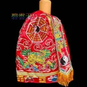 {碧雲天 佛具佛俱百貨批發 }神明衣 清水祖師 張天師 三清道祖 呂先祖 太上老君 法主公 新版潮繡麒麟八卦衣