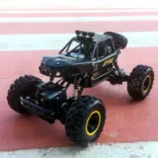2.4G合金攀爬山地大腳怪四驅遙控車玩具模型1:16越野車兒童攀巖車#Hi, 貼心優衣家居#