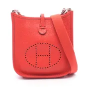 【DOKODEMO】【二手】愛馬仕 HERMES Evelyne TPM 069426CK 肩背包 Rouge Coeur 皮革 Evelyne Amazon TPM Rouge Coeur 女士二手 A