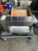 **福康冷凍餐飲設備** 中古 30公分桌上型壓麵機.二手營業用壓麵機/桌上型壓麵皮機