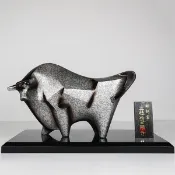 日本高岡銅器 牛 鬪魂 置物 三枝惣太郎 作 風水擺飾 日本傳統工藝品 福介商店