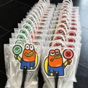 🔥有貨在台🔥比奇堡居民對錯扇子可愛卡通海綿周邊醜魚小扇子拍照打卡道具