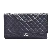 【CHANEL 香奈兒】經典銀色雙C LOGO菱格紋小羊皮三層風琴包/肩背包(黑色)