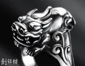 【創銀坊】招財 貔貅 925純銀 戒指 咬錢虎 麒麟 龍 象神 天祿 黃金 財神 金元寶 辟邪 金剛杵 土地公 觀音 水晶 四面佛(R-13003)