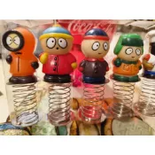 1990 年代末期（約 1998 年）推出的《南方四賤客》（South Park）經典彈簧公仔套組