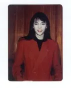 (玲87)  鄭裕玲  3*5 沖洗照片一張，早期圓角照片，保存還不錯!
