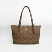美國百分百【全新真品】COACH 皮包 CH504 肩背包 托特包 專櫃精品 logo 經典 印花滿版 駝色 CH51 女神手袋