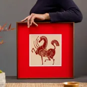 【馬年吉祥裝飾】紅底駿馬剪紙裝飾畫 新年擺件 網紅裝飾畫 居家擺飾 2026馬年裝飾 客廳裝飾 剪紙藝術 春節布置 賀年